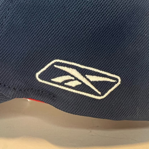 CCM Reebox NHL Columbus Blue Jackets Cap Center Ice Collection Blue/Red OS - Picture 4 of 13